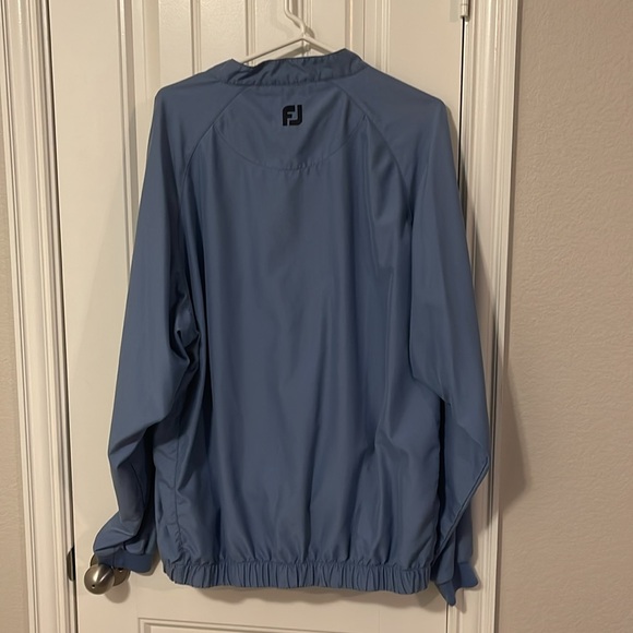 FootJoy Windbreaker - Picture 2 of 3
